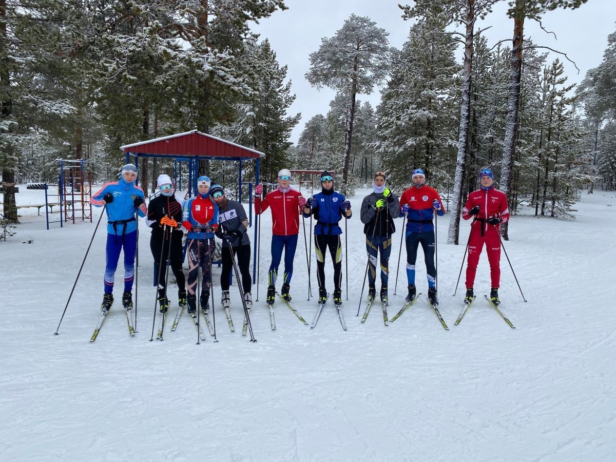 В Ноябрьске проходят учебно-тренировочные сборы лыжников